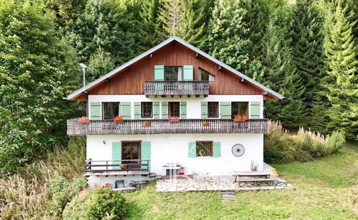 Chalet a La Côte-d'Arbroz, Auvergne-Rodano-Alpi, Francia 1
