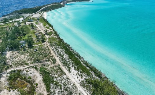 Land in Upper Bogue, North Eleuthera, The Bahamas 1