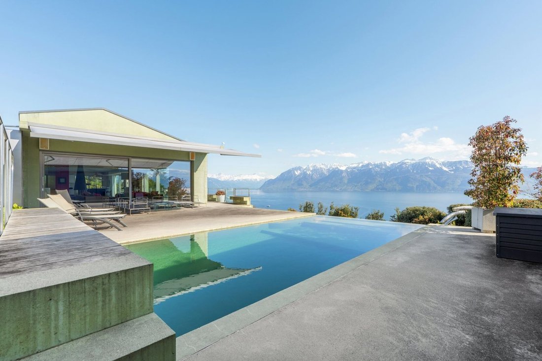 House in Bourg-en-Lavaux, Vaud, Switzerland 1 - 18238608