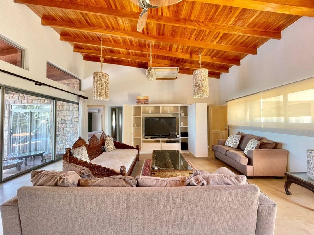 House in Carmen Beach, Puntarenas Province, Costa Rica 1 - 18235800