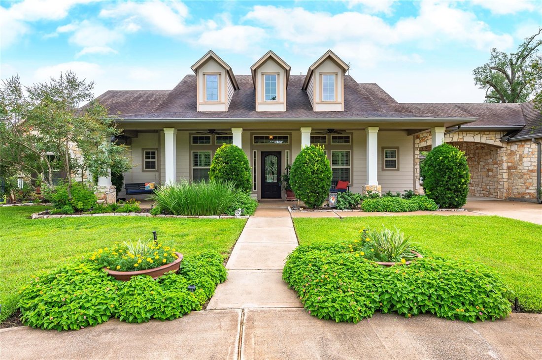 House in Rosharon, Texas, United States 3 - 18244342