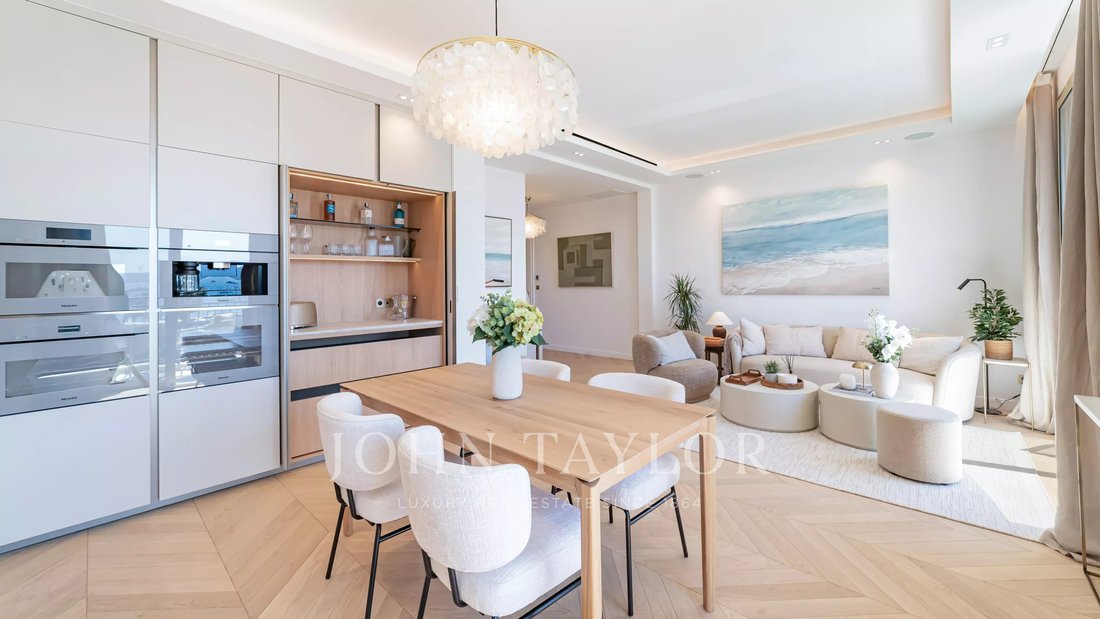 Apartment in Cannes, Provence-Alpes-Côte d'Azur, France 3 - 18239473
