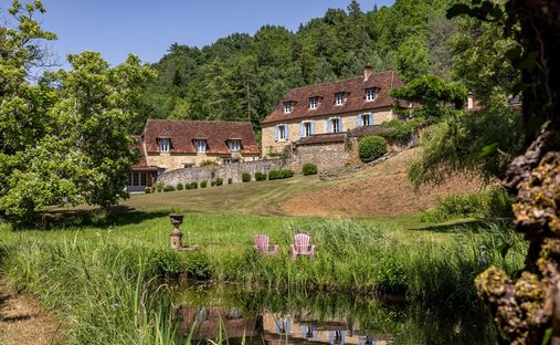 House in Les Eyzies-de-Tayac-Sireuil, Les Eyzies, France 1