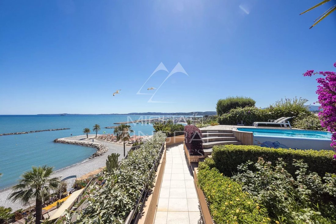 Apartment in Saint-Laurent-du-Var, Provence-Alpes-Côte d'Azur, France 1 - 17423658