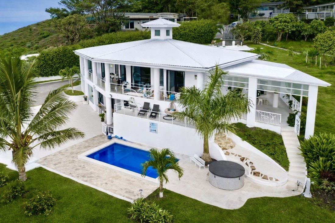 Maison à Tilarán, Guanacaste, Costa Rica 1 - 18241160