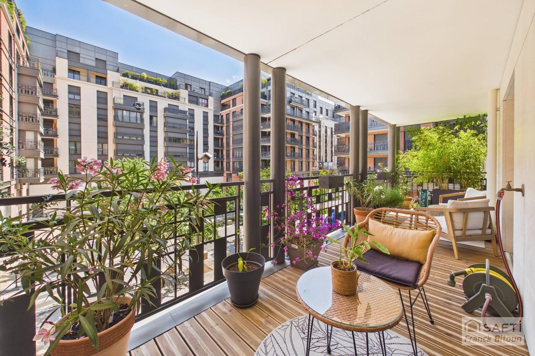 Apartment in Hôtel de Ville, Courbevoie, France 1 - 18240889