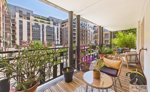 Apartment in Hôtel de Ville, Courbevoie, France 1