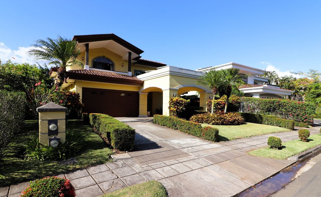 Casa en Pozos, San José, Costa Rica 1 - 18243311