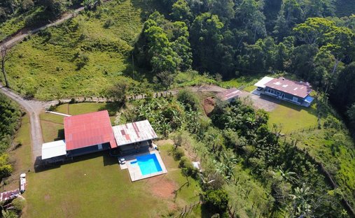 Casa en Limoncito, Provincia de Puntarenas, Costa Rica 1