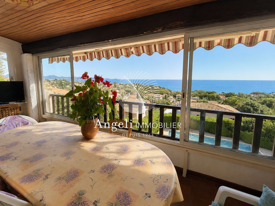 Villa in Les Issambres, Roquebrune-sur-Argens, France 3 - 18244003