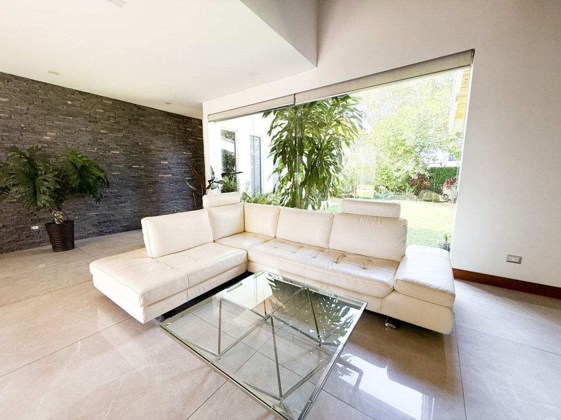 House in San Rafael, Alajuela Province, Costa Rica 3 - 18243501