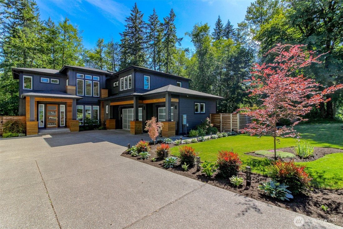 House in Graham, Washington, United States 1 - 18240930