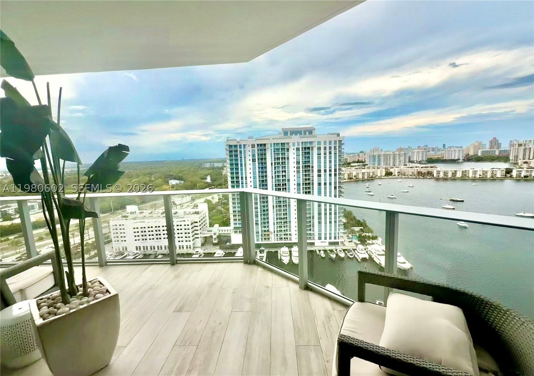Condo in North Miami Beach, Florida, United States 3 - 17520187
