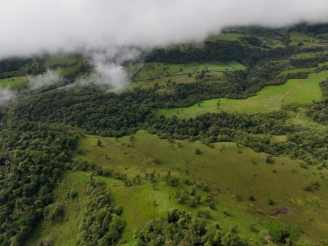 Land in Valverde Vega Sarchí, Alajuela Province, Costa Rica 3 - 18240992