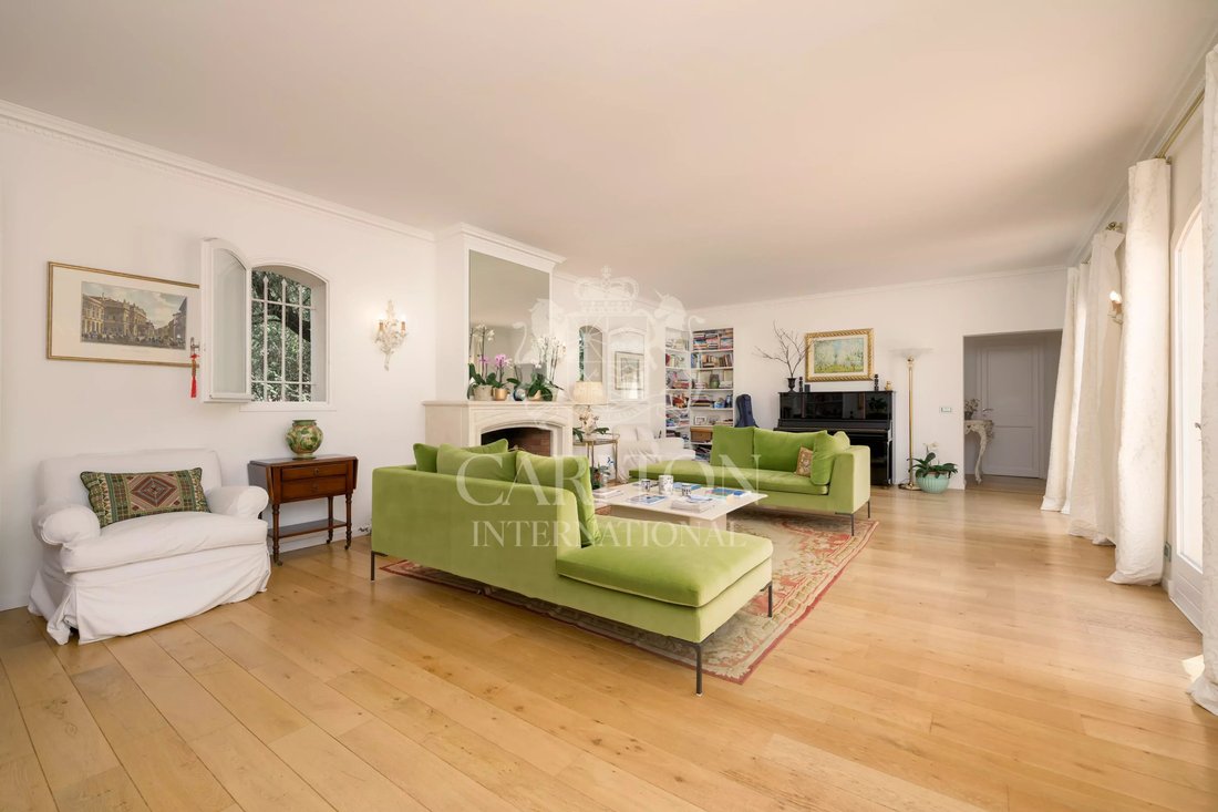 Villa in Valbonne, Provence-Alpes-Côte d'Azur, France 3 - 18239381