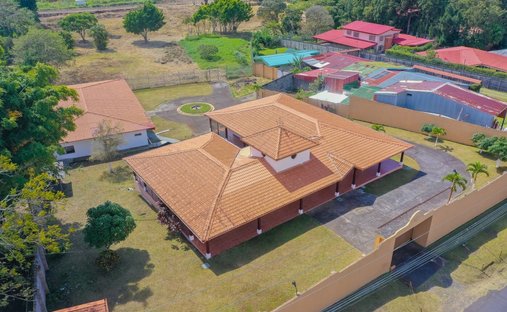 House in Santo Domingo, Heredia Province, Costa Rica 1