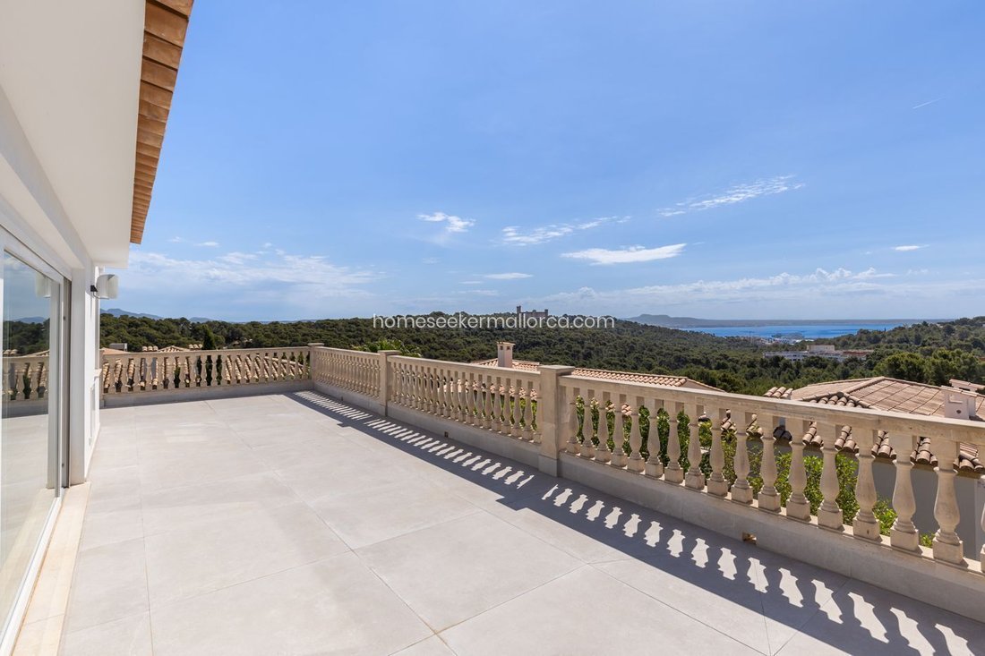 Villa in Genoa, Palma, Balearic Islands 2 - 18241875