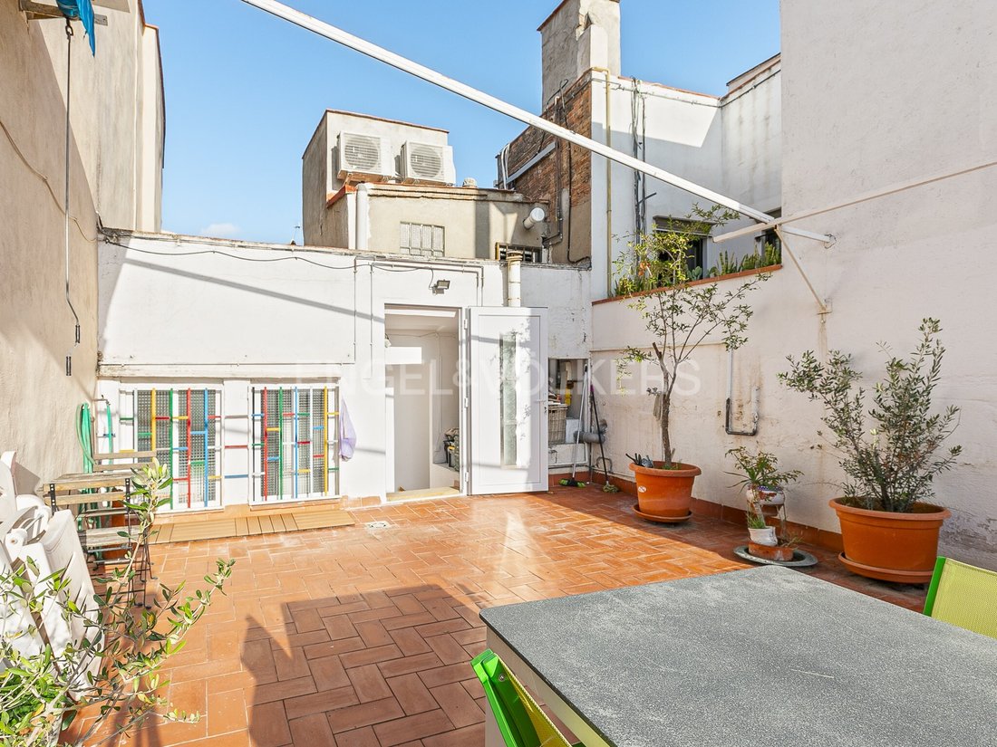 Apartment in Ciutat Vella, Barcelona, Spain 4 - 18243631