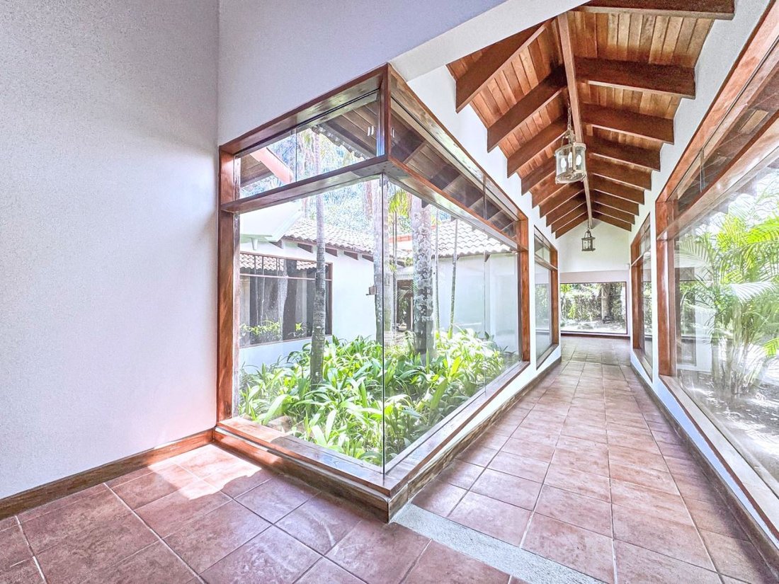 House in Escazu, San José Province, Costa Rica 3 - 18240857