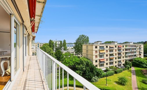 Apartment in La Plaine des Sablons, Neuilly-sur-Seine, France 1