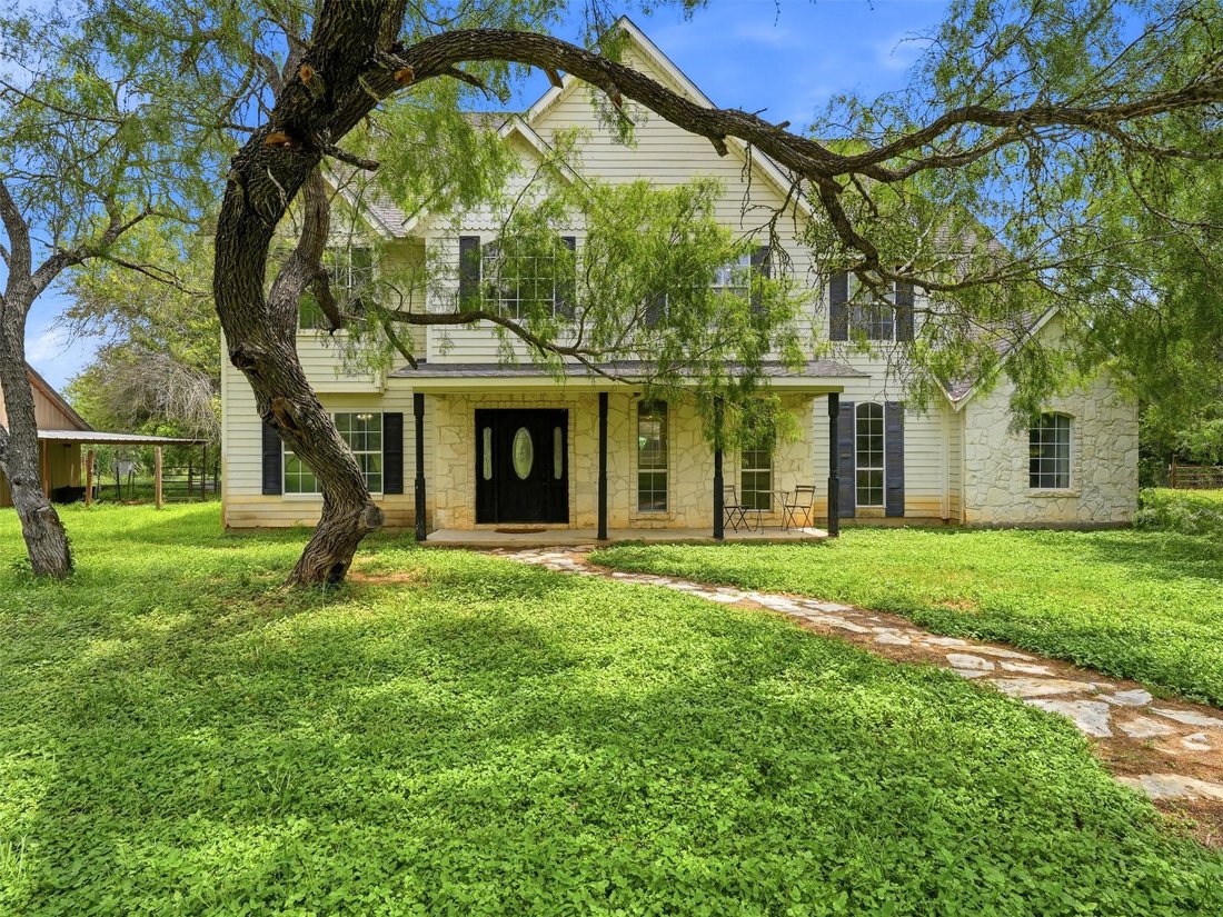 House in Seguin, Texas, United States 4 - 18244129