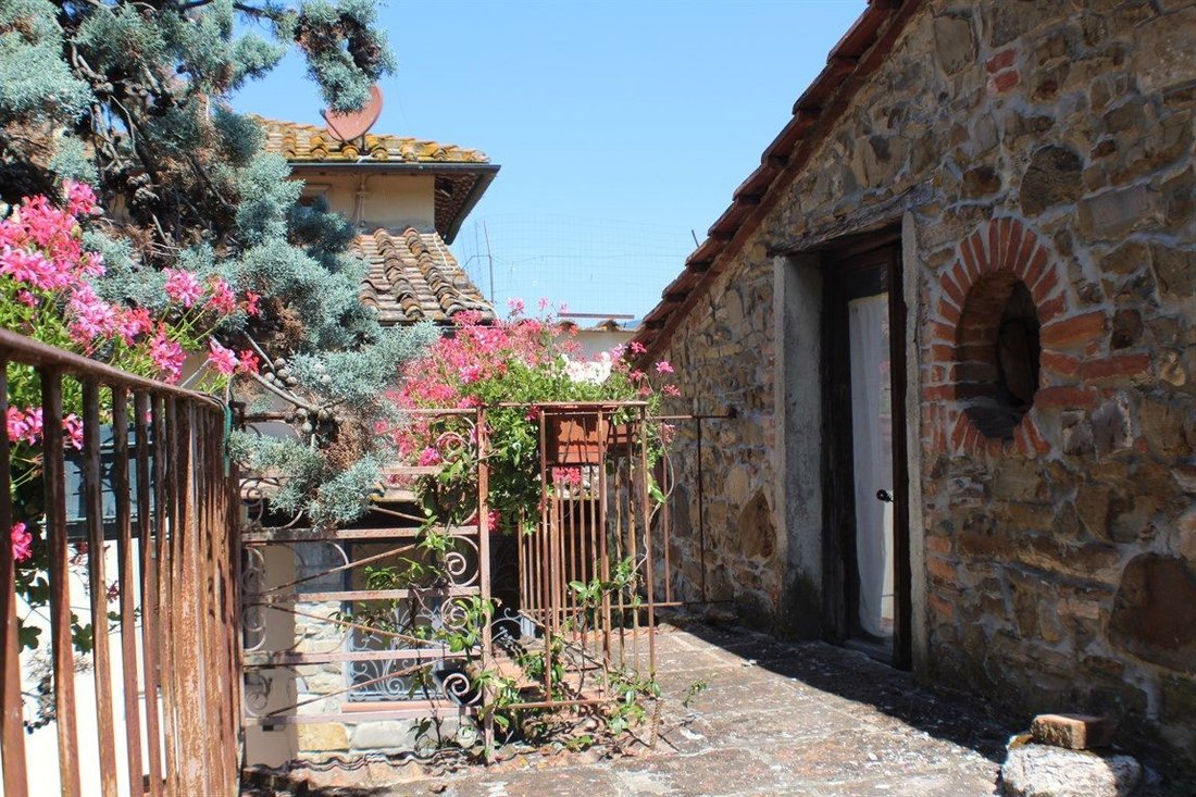 Country House in Rufina, Tuscany, Italy 1 - 18236298