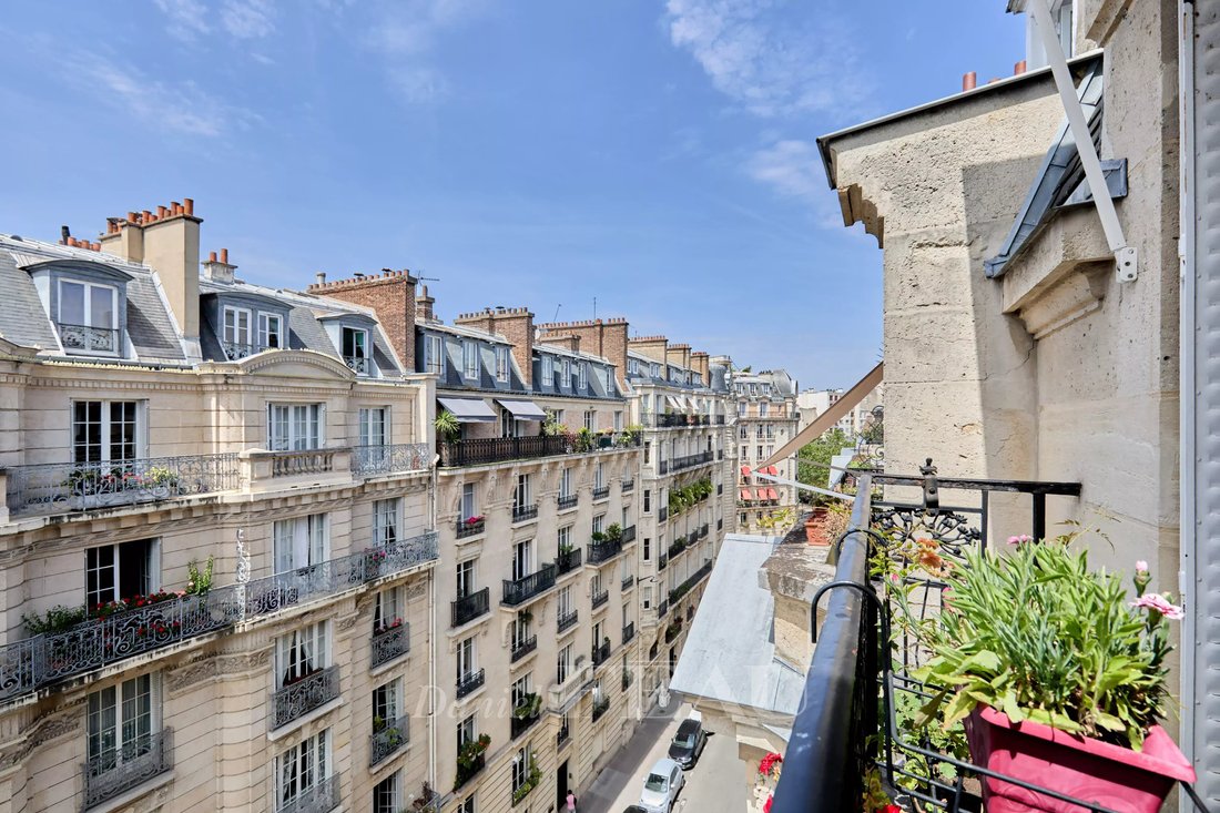 Apartment in Cambronne-Garibaldi, Paris 15e Arrondissement, Paris 5 - 18235852