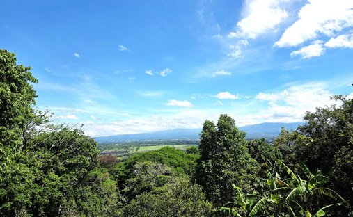 Land in Cinco Esquinas, San José Province, Costa Rica 1