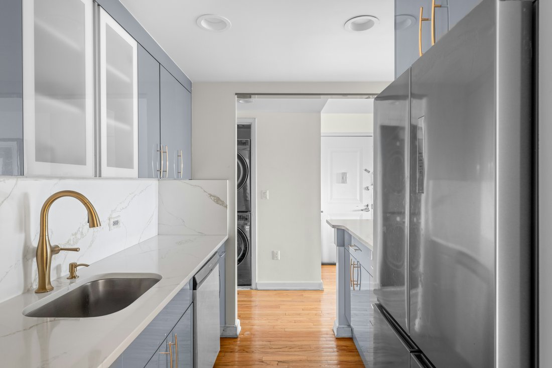 Co Op in New York, New York, United States 3 - 18236681