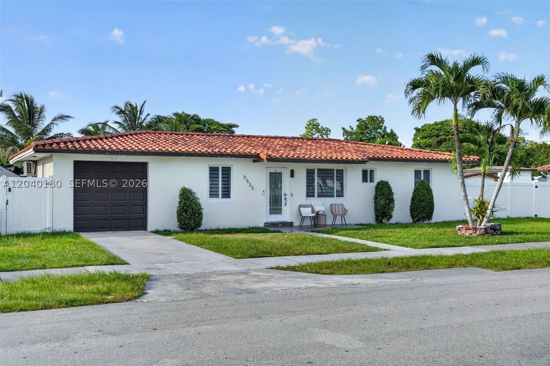 House in Miami, Florida, United States 3 - 18241499