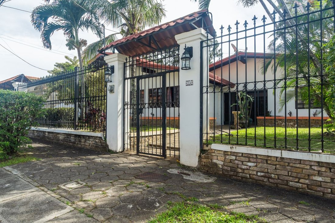 House in Belén, Belén, Costa Rica 2 - 18240152
