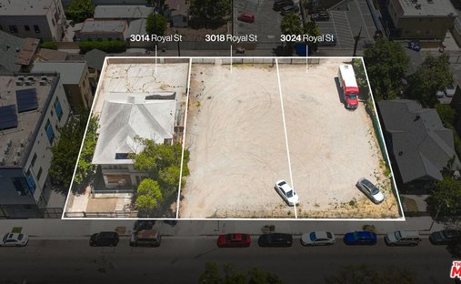 Land in Los Angeles, California, United States 1