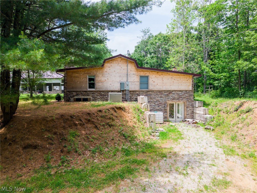 House in Kimbolton, Ohio, United States 4 - 18244873
