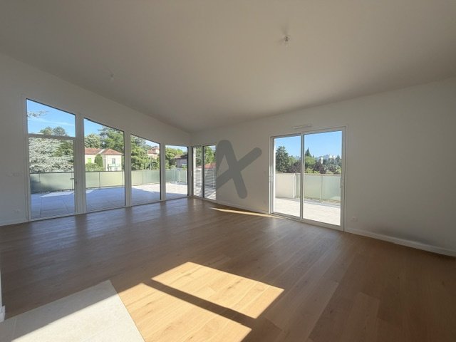 Apartment in Sainte-Foy-lès-Lyon, Auvergne-Rhône-Alpes, France 3 - 17342030