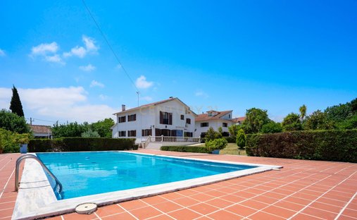 Villa in Malhou, Louriceira e Espinheiro, Distrikt Santarém, Portugal 1