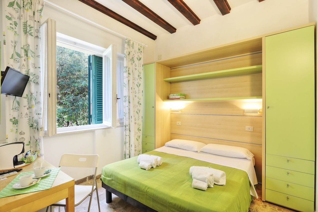 Villa in San Vincenzo, Tuscany, Italy 2 - 18242336