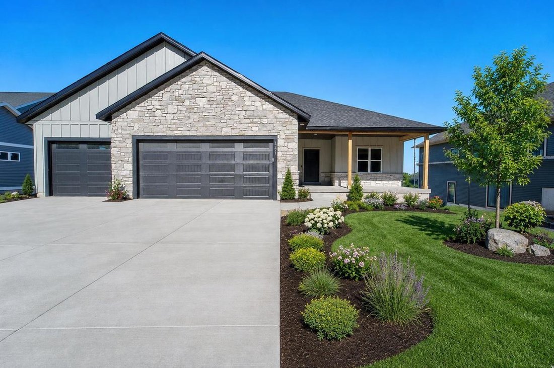House in Cross Plains, Wisconsin, United States 2 - 18215482