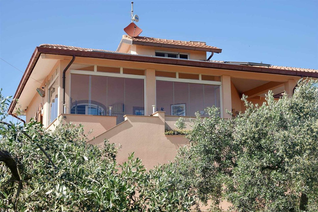 Villa in Rosignano Marittimo, Tuscany, Italy 1 - 18244704