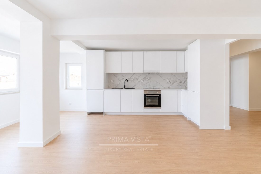 Apartment in Campo de Ourique, Lisbon, Portugal 5 - 17946259