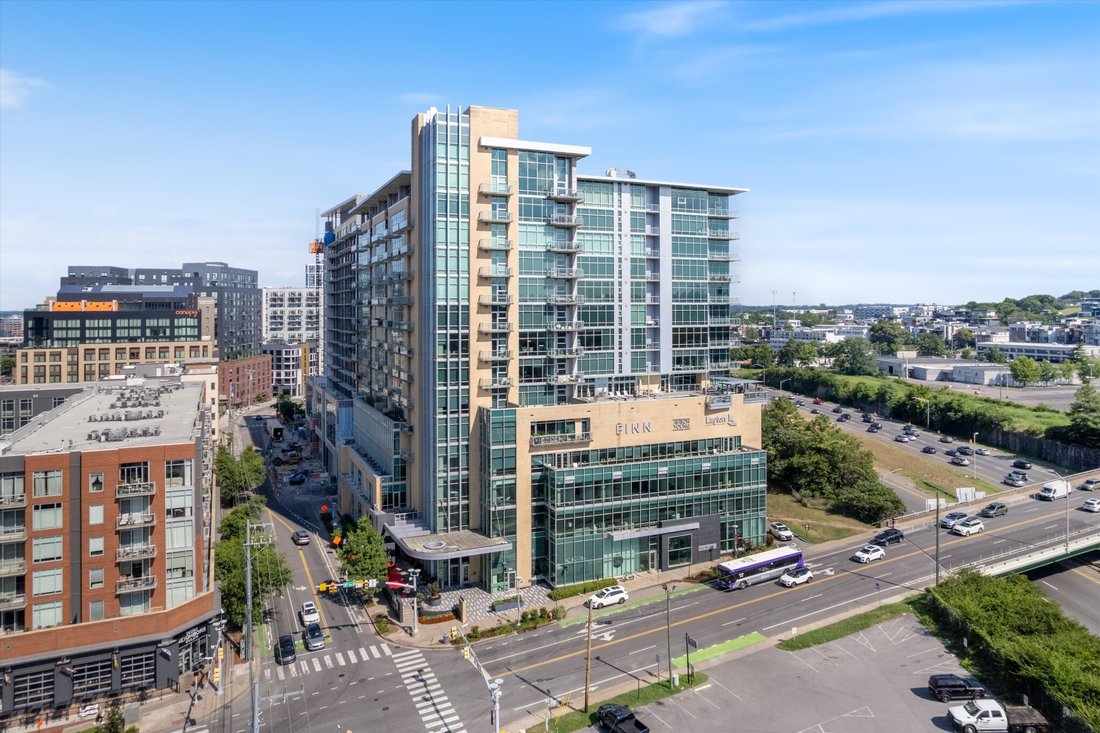 Condo in Nashville, Tennessee, United States 4 - 18222260