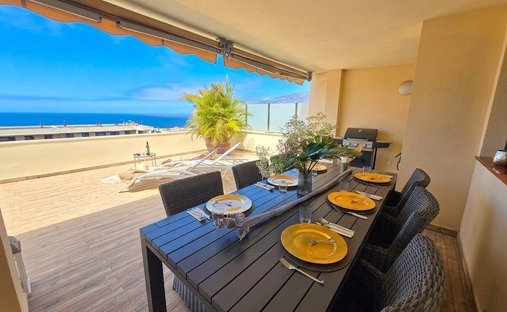 Penthouse in Acantilados de Los Gigantes, Canary Islands, Spain 1