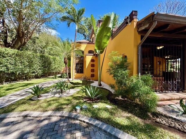 House in Santa Ana, Guanacaste Province, Costa Rica 1 - 18237882