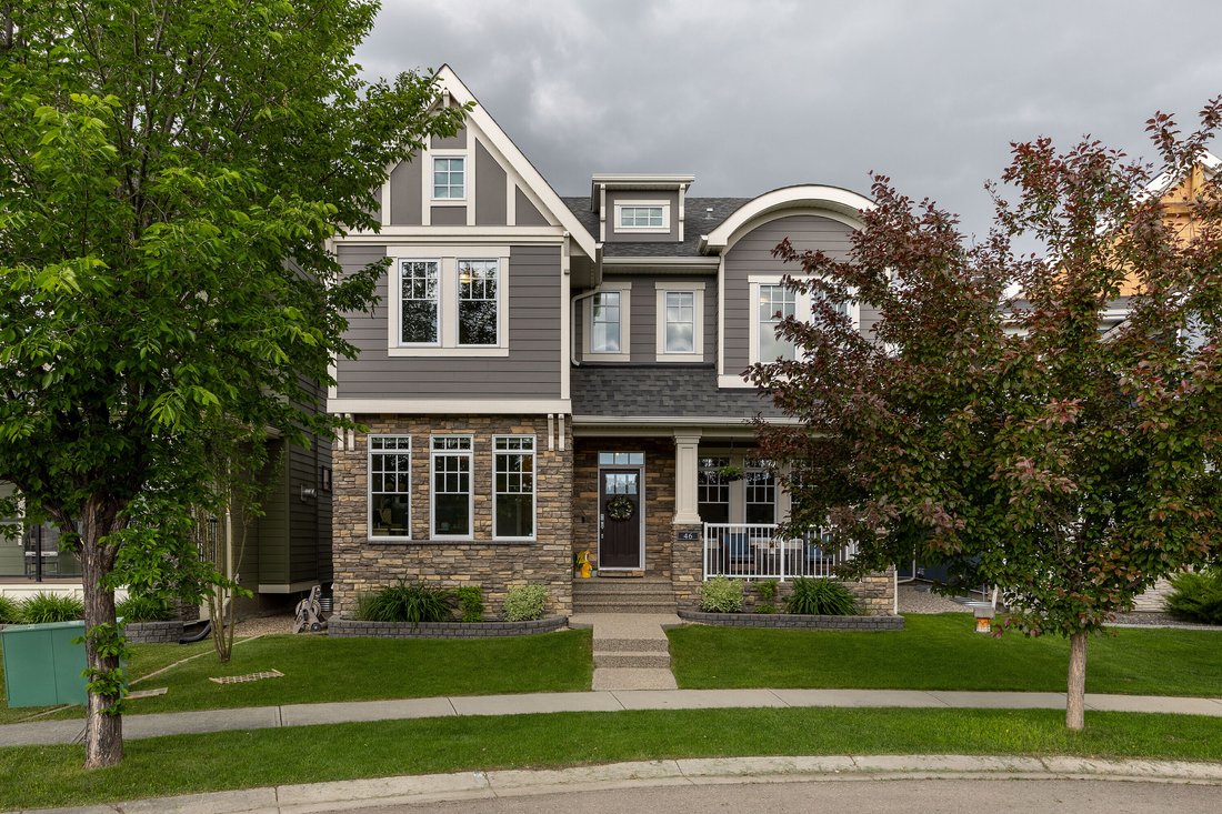 House in Airdrie, Alberta, Canada 1 - 18240819