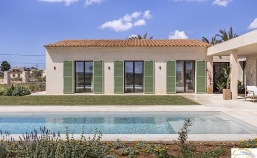 Finca in Campos, Balearic Islands, Spain 1
