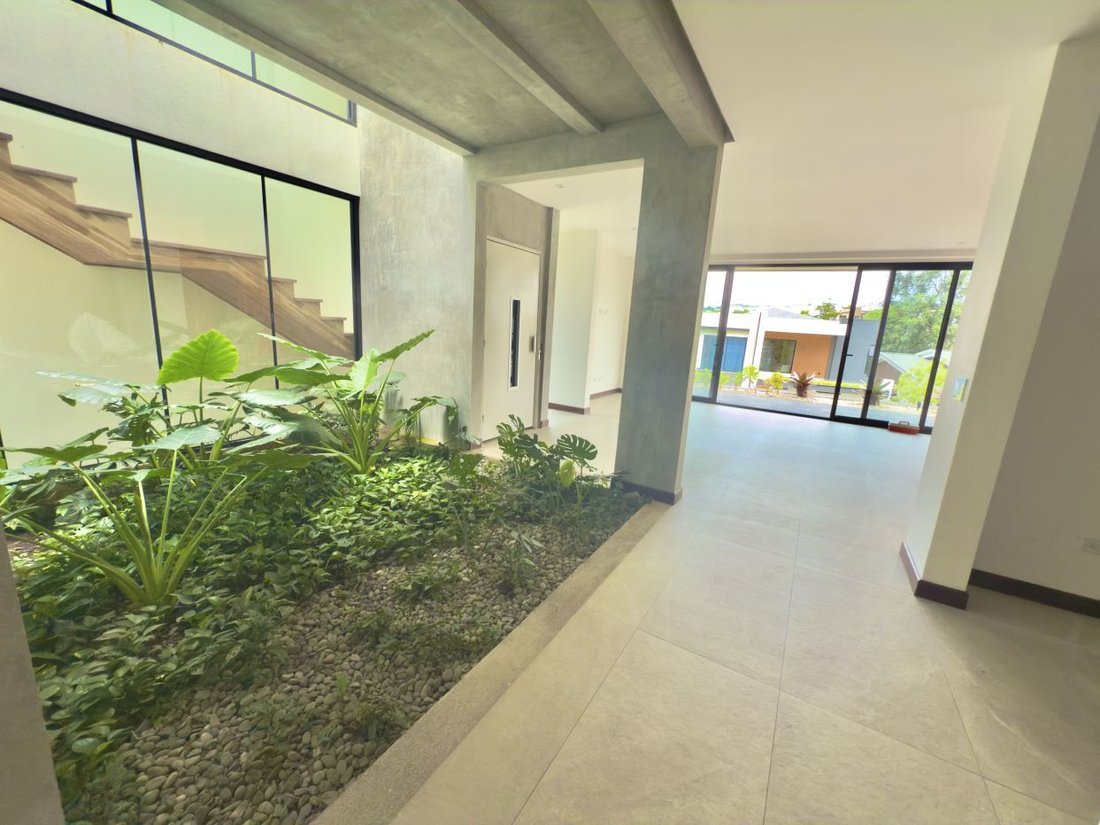 Maison à Heredia, Heredia, Costa Rica 5 - 18240790