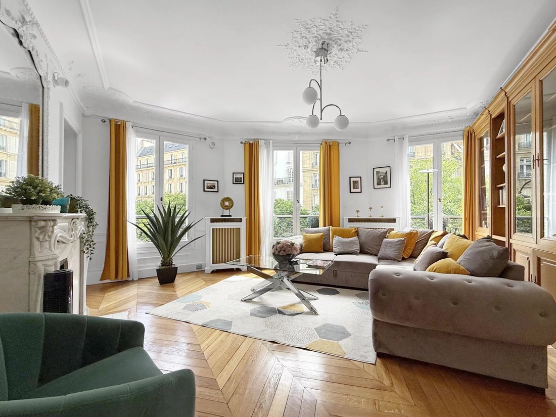 Apartment in La Plaine des Sablons, Neuilly-sur-Seine, France 1 - 18240757