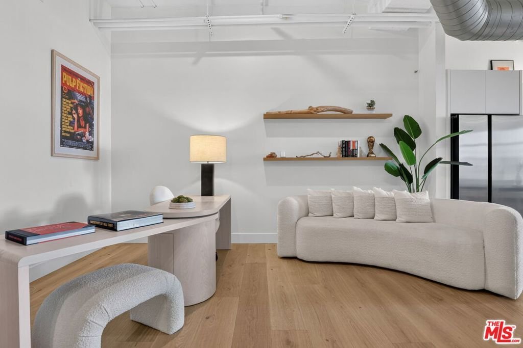 Condominio a Los Angeles, California, Stati Uniti 5 - 18245033