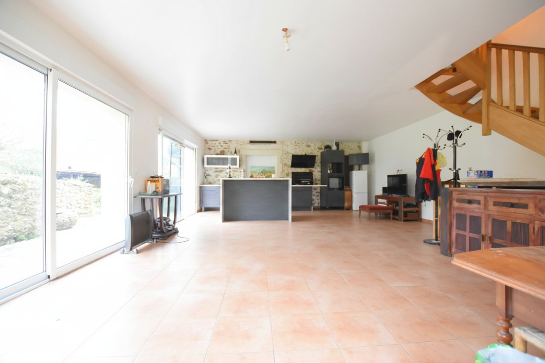 House in Les Essarts-le-Roi, Ile-de-France, France 5 - 18236756