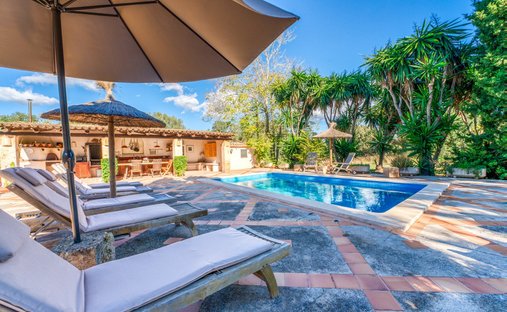 Finca in Costitx, Balearic Islands, Spain 1