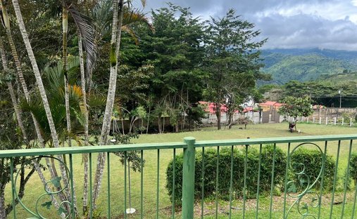 Land in Santa Lucía de Paraíso, Provinz Cartago, Costa Rica 1